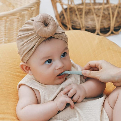 Silicone Squeeze Feeding Bottle with Spoon